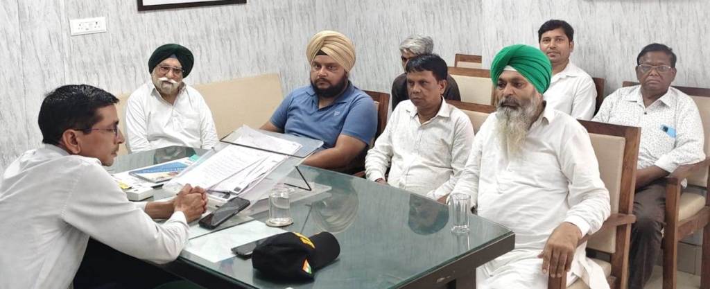 No sewage treatment plant built crores spent on pipes pipes filled with mud Onkar Singh